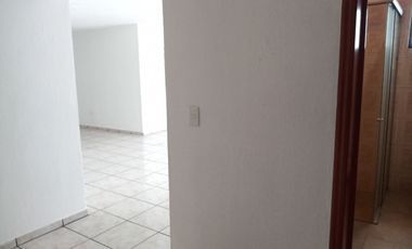 PLAZA DEL SOL A 3 CUADRAS AMPLIO DEPTO DE 180 M2. IDEAL PARA OFICINA O CASA HABITACION