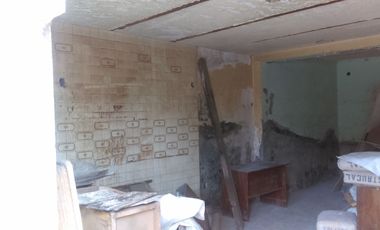 AV. OBRERO Y CIRCUNVALACION A 30 M.  SOBRE AV. DEL OBRERO   CON 2 LOCALES COMERCIALES