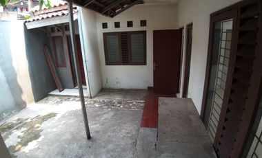 Rumah Siaphuni Di Mahagoni Graha Raya Bintaro