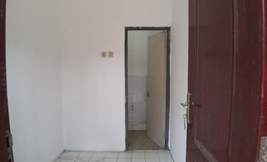 Rumah Siaphuni Di Mahagoni Graha Raya Bintaro