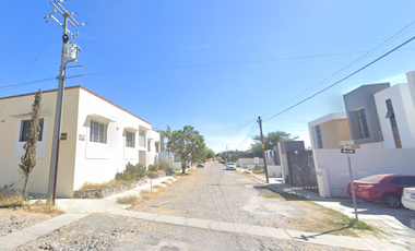 REMATO EXCELENTE RESIDENCIA EN LAGUNA DE JULUAPAN, VILLA DE ÁLVAREZ, COLIMA, C.P. 28979