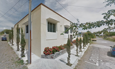 REMATO EXCELENTE RESIDENCIA EN LAGUNA DE JULUAPAN, VILLA DE ÁLVAREZ, COLIMA, C.P. 28979