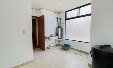 CASA BOSQUE ESMERALDA. ZONA ESMERALDA, SOLO 2 PISOS! VIVE EN LA CASA QUE FLEJA TU EXITO!