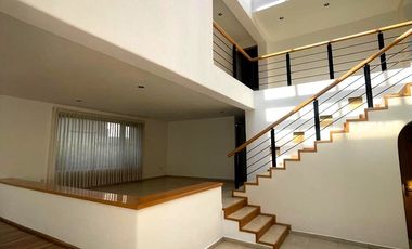Casa en Venta en Zamarrero, San Miguel, Zinacantepec, Estado de México