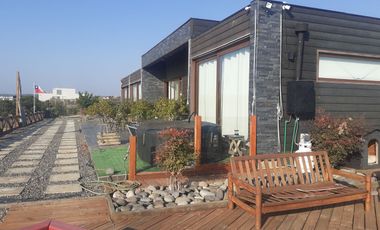EXCELENTE CASA  CON PISCINA EN  CONDOMINIO SAN GERONIMO, ALGARROBO