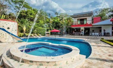 TE ALQUILO EXCLUSIVA FINCA PRIVADA MONTECARLO LLAMANOS AL3023327525 LOS ESPERAMOS!!