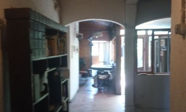 GRAN CASA ANTIGUA PARA REFACCIONAR