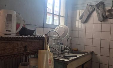 GRAN CASA ANTIGUA PARA REFACCIONAR