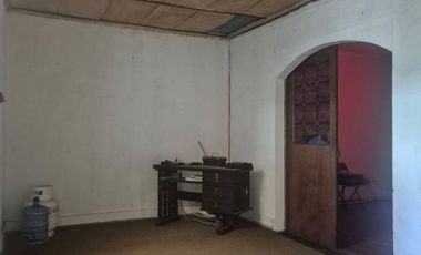 GRAN CASA ANTIGUA PARA REFACCIONAR