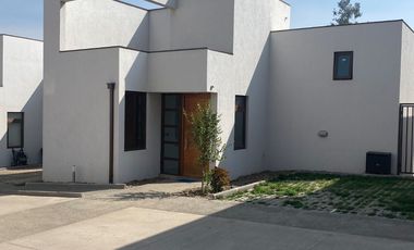 Casa nueva 140M2  4D 4B