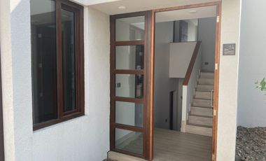 Casa nueva 140M2  4D 4B
