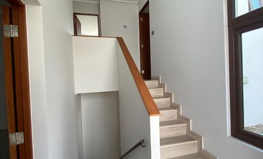 Casa nueva 140M2  4D 4B