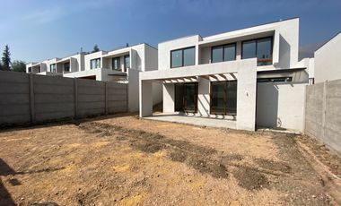 Casa nueva 140M2  4D 4B
