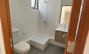 Casa nueva 140M2  4D 4B