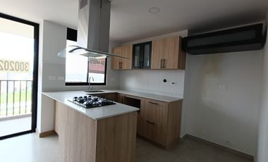 APARTAMENTO EN ARRIENDO CON MUY BUENA UBICACION CENTRAL