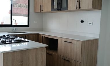 APARTAMENTO EN ARRIENDO CON MUY BUENA UBICACION CENTRAL