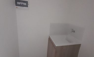 APARTAMENTO EN ARRIENDO CON MUY BUENA UBICACION CENTRAL