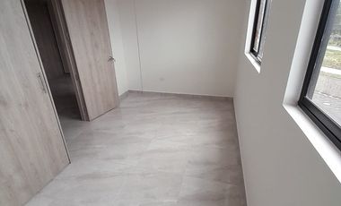 APARTAMENTO EN ARRIENDO CON MUY BUENA UBICACION CENTRAL