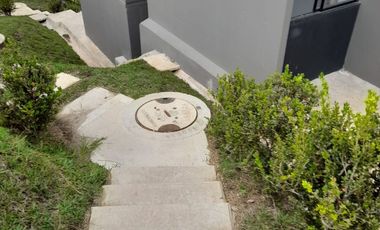 APARTAMENTO EN ARRIENDO CON MUY BUENA UBICACION CENTRAL