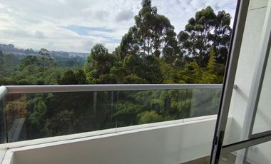 APARTAMENTO EN ARRIENDO CON MUY BUENA UBICACION CENTRAL