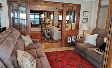 Casa en venta con hermosa vista al mar, Reñaca.