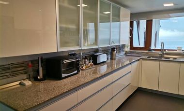 Casa en venta con hermosa vista al mar, Reñaca.