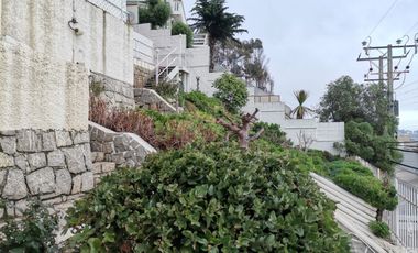 Casa en venta con hermosa vista al mar, Reñaca.