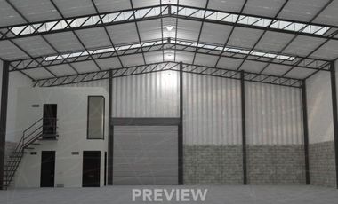Bodega en Pre- Renta
