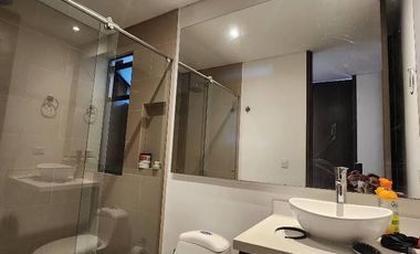 APARTAMENTO PRIMER PISO, PONDEROSA CAMPESTRE 100 MTS 3 HABITACIONES, 2 PARQUEADEROS   3 BAÑOS, SALA COMEDOR, COCINA, LAVANDERIA,  PATIO CUBIERTO, BALC