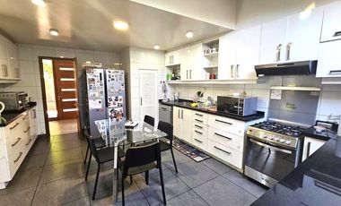 VENTA CASA LOS DOMÍNICOS