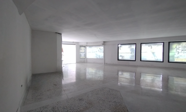 Local en arriendo en Andalucía.