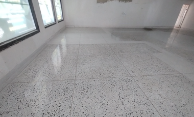 Local en arriendo en Andalucía.