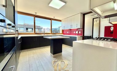 Penthouse De Lujo En Vitacura / Exclusividad Y Vistas