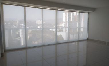 EN TOWERS BOSQUE REAL HERMOSO DEPTO PISO 7 2 REC. 2.5 BAÑOS Y CUARTO DE SERVICIO