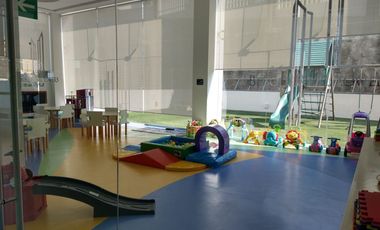 EN TOWERS BOSQUE REAL HERMOSO DEPTO PISO 7 2 REC. 2.5 BAÑOS Y CUARTO DE SERVICIO