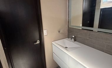 Casa en venta en Col. Ciprés Toluca