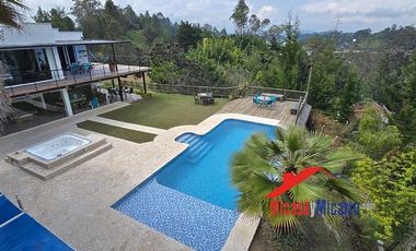 Guatape Casa Campestre en Venta