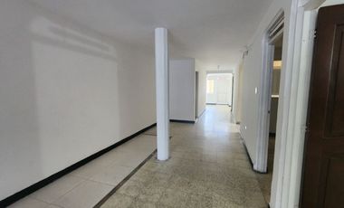 SE ARRIENDA CASA COMERCIAL SOBRE VIA PRINCIPAL. B/ EL BOLIVAR