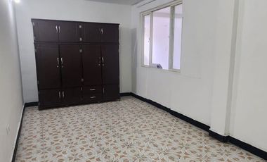 SE ARRIENDA CASA COMERCIAL SOBRE VIA PRINCIPAL. B/ EL BOLIVAR
