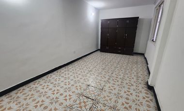 SE ARRIENDA CASA COMERCIAL SOBRE VIA PRINCIPAL. B/ EL BOLIVAR