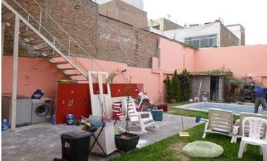 VENDO CASA A PRECIO DE TERRENO UBICADO EN AURELIO GARCIA Y GARCIA NRO 1262 -LIMA CERCADO