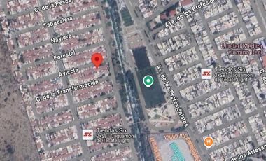 CASA EN REMATE, EN AVICOLA BARRIO DE LA INDUSTRIA