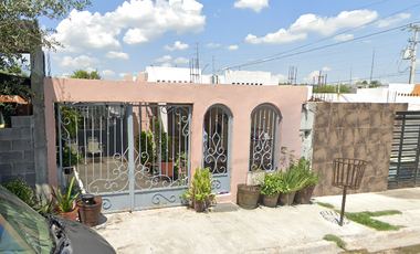 CASA EN REMATE, EN AVICOLA BARRIO DE LA INDUSTRIA