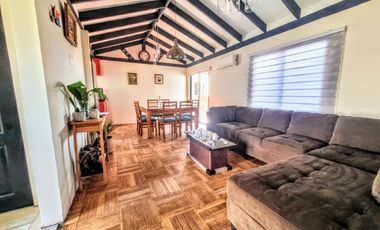 Casa Con Gran Terreno 4d/3b En Microbarrio. El Bosque
