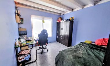 Casa Con Gran Terreno 4d/3b En Microbarrio. El Bosque