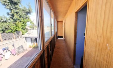 Casa Con Gran Terreno 4d/3b En Microbarrio. El Bosque