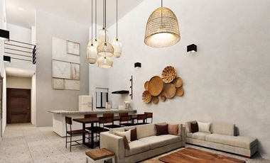 CASA CON JARDIN Y ALBERCA EN PLAYA DEL CARMEN