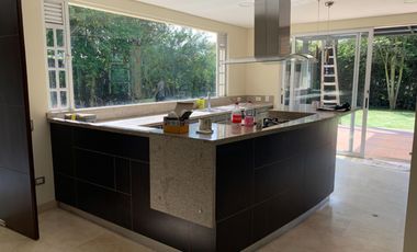 Venta casa en San Simón