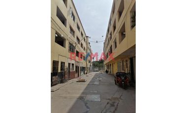 Atencion Comerciantes De Gamarra,Vendo Dpto.