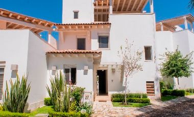 Casa Otomi